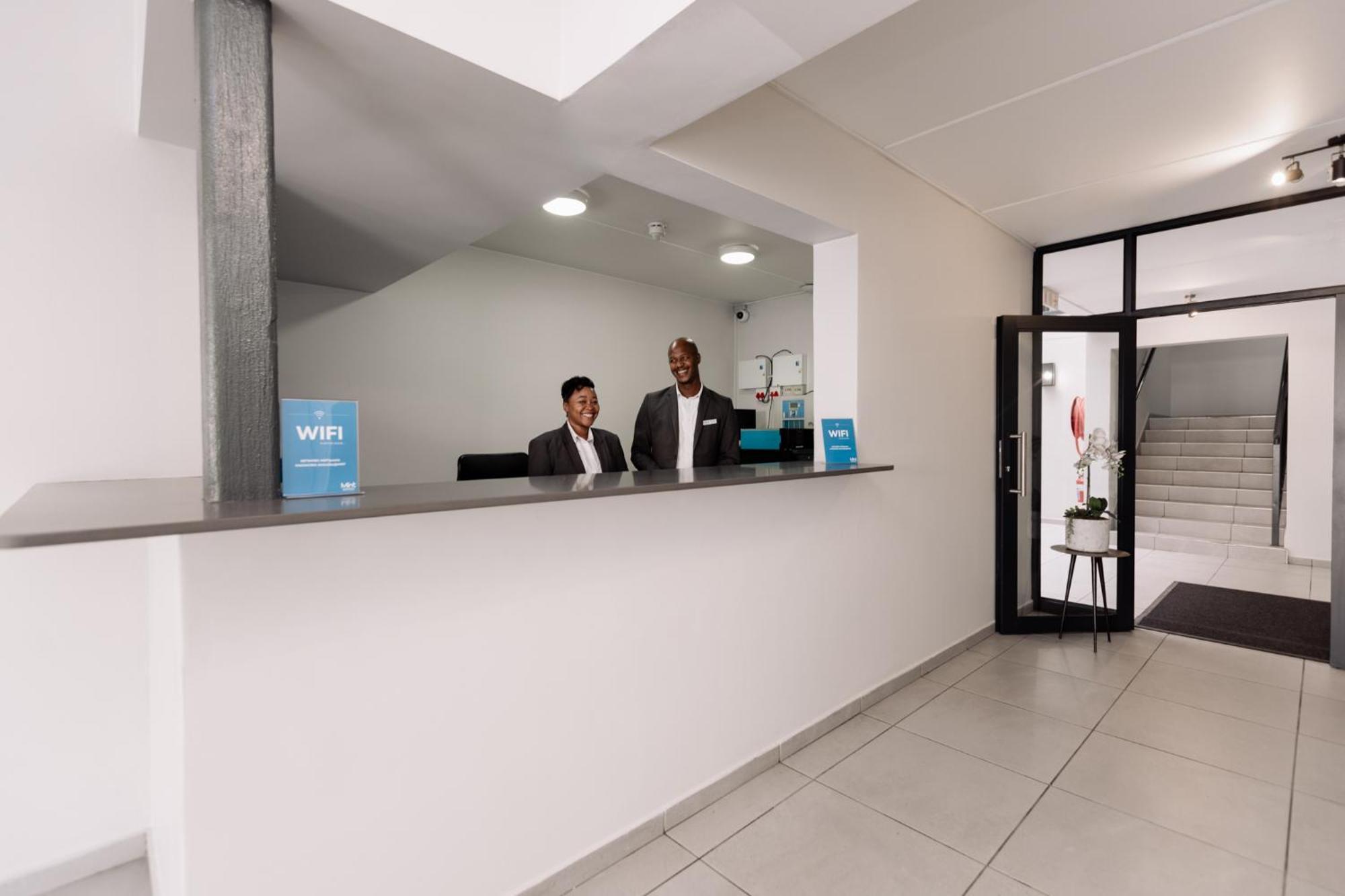 דירות יוהנסבורג Mint Express Melrose View מראה חיצוני תמונה
